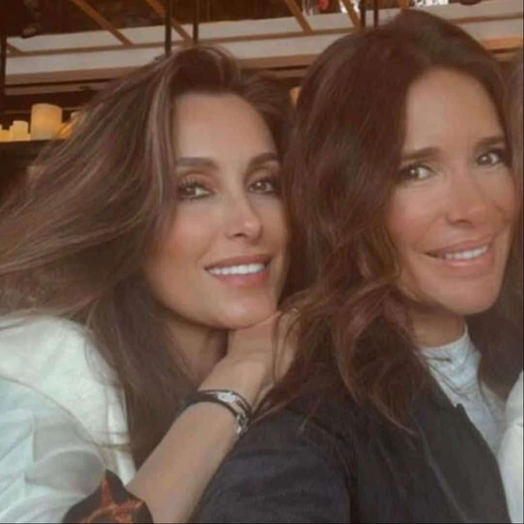 Paloma Cuevas abre su álbum más personal para felicitar a Mamen Sanz en su 50 cumpleaños